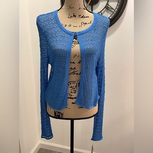 Taylor women’s open cardigan with top closure